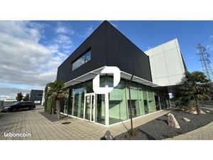 Local d'activité 474 m²