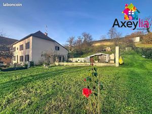 Maison 9 pièces 268 m²