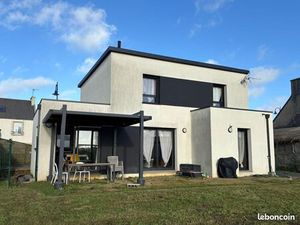 Propriété 6 pièces 121 m²