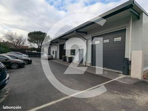 Entrepôt 115 m² PORTES LES VALENCE
