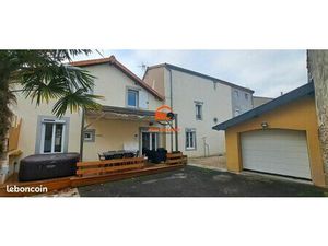 Propriété 8 pièces 190 m²