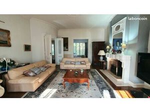 Face au parc Bordelais  maison 230 m² avec jardin  garage triple  cave et atelier