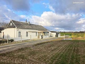 Longère 5 pièces 80 m²