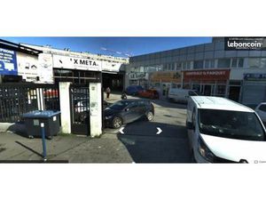 Urgent Bail commercial à céder