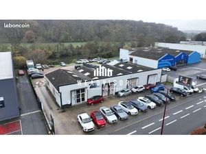 Local commercial 400 m²