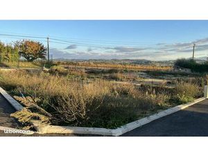 Terrain 219 m² Pertuis
