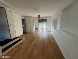 Appartement 42 m² – RDC avec jardin + 2 places de parking – 95 000