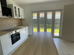 Appartement avec garage et jardin