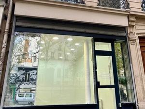 Boutique location pure 75011 2000/mois