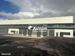 Local 6810 m² Le Blanc-Mesnil