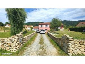 Belle maison de 2007 garage 50 m² sur 1500 de terrain