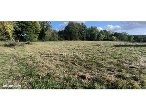 Terrain 4700 m² Moisenay