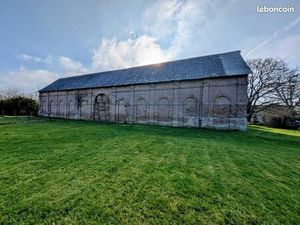 Maison 1 pièce 300 m²