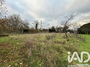 Terrain 619 m² Guernes