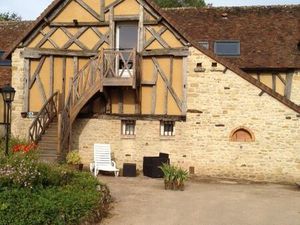 Appartement 3 pièces env. 75 m 2 dans corps de ferme restauré