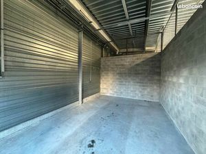 Local d'activité 27 m²