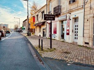 Local commercial ou bureau 40 m²