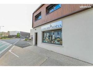 Local commercial 50 m² LÉOGNAN