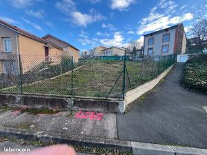 Très beau petit terrain de 260 M2