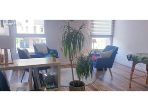 Cabinet à louer 3 jours 17m2 lumineux chaleureux