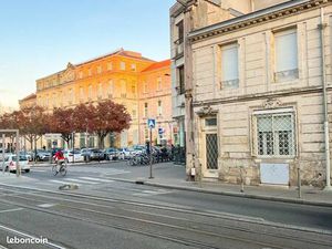 Local 93 m² Bordeaux