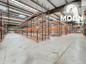 Local 2420 m² Castres