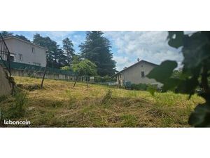 Terrain constructible