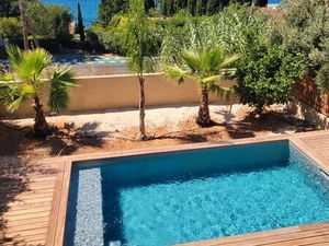 Maison de 140m2 vue mer avec piscine à Carqueiranne