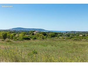 Terrain 400 m² Poussan