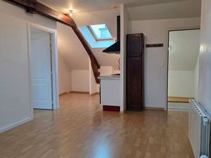 Charmant F2 de 35 m² – Parking – Centre-ville  gare à pied (3 min)