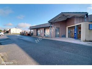 Local commercial 170 m² SAINT JORY