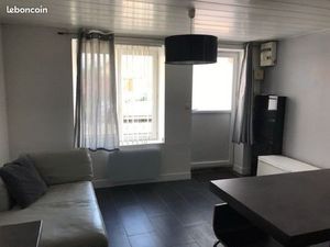 Location 3 pièces Maison de Ville