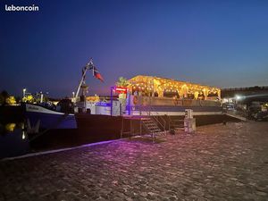 Péniche habitation et événementielle