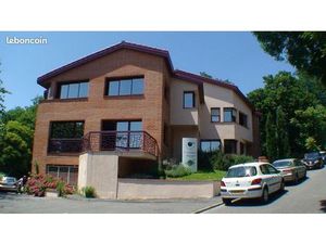 Loue Bureau 15 M2 en bail prestation de services « Toutes charges comprises »