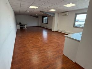 Bureau à l'étage 60m2 ZI de Pahin 31170 Tournefeuille