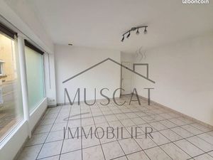 Local commercial 24 m² HEYRIEUX