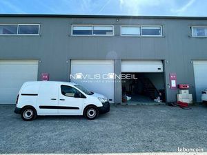 Local d'activité 117 m²