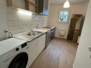 ? T3 rénové – RDC – Lumineux – Meublé & équipé – Libre immédiatement avec box à 5min à pie