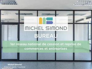 Bureau 90 m²