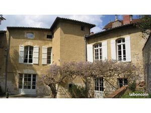 Appartement dans maison de ville avec jardin