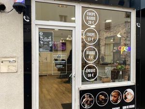 Local coiffure 35m2 ACHERES