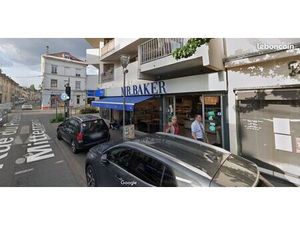 Local commercial Bail Neuf - Axe principal de Longjumeau 91160 - Local vide