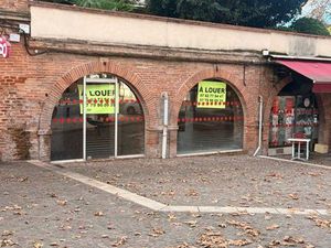 Local commercial 40 m² – PLACE PRAX-PARIS– Fort potentiel