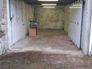 Rare - Grand Garage / Atelier– 30 m² – Électricité – Très bon état - Outreau Saint-Michel