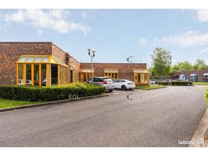 Local d'activité 1 162 m²