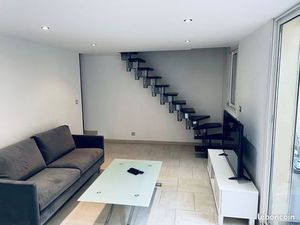 3 pièces meublé en duplex centre Antibes
