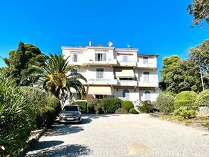 T2 68m2 villa vert bois cannet