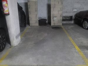 3 places de parkings à vendre