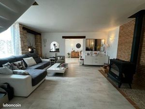 Ferme 10 pièces 197 m²