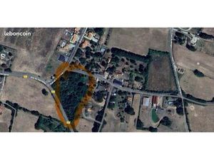 Terrain avec maison à réhabiliter ou démolir